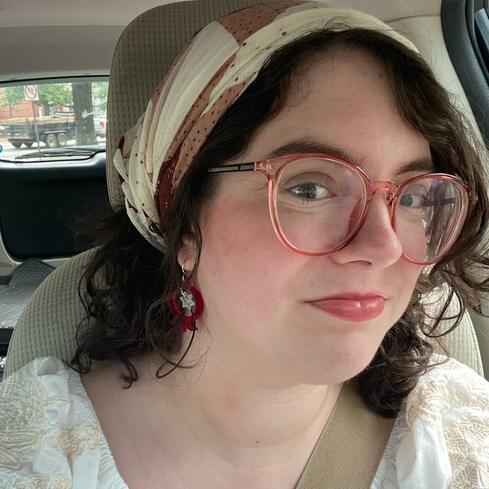 Meet your Posher, Sarah